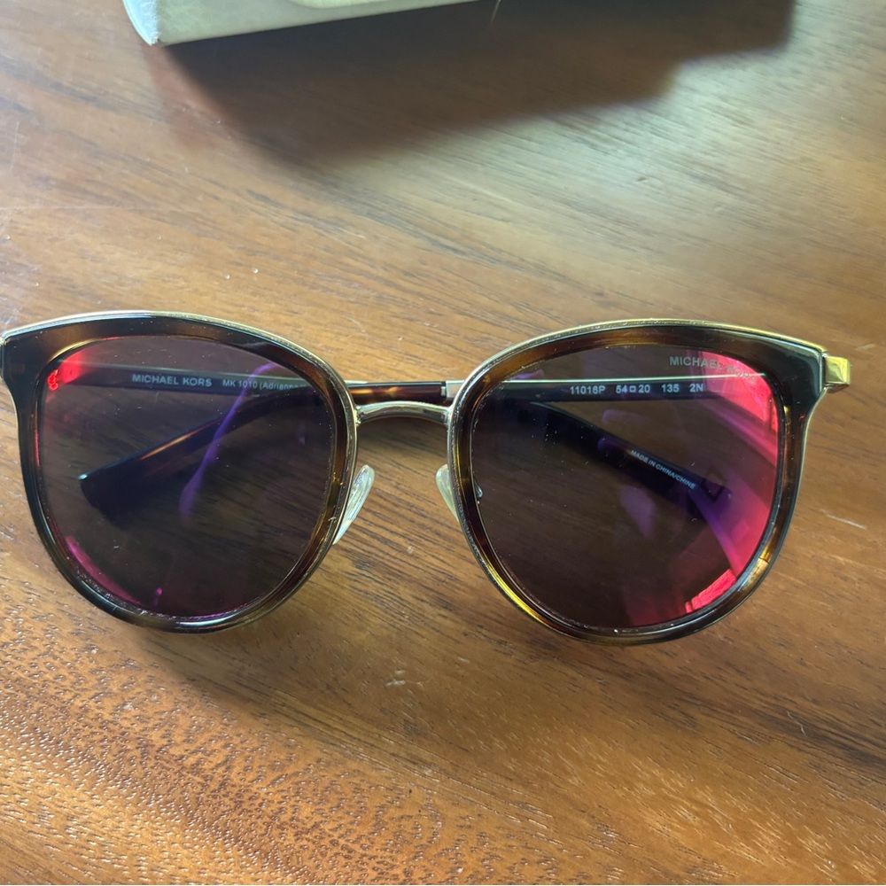 Michael Kors Cream Sunglasses Case